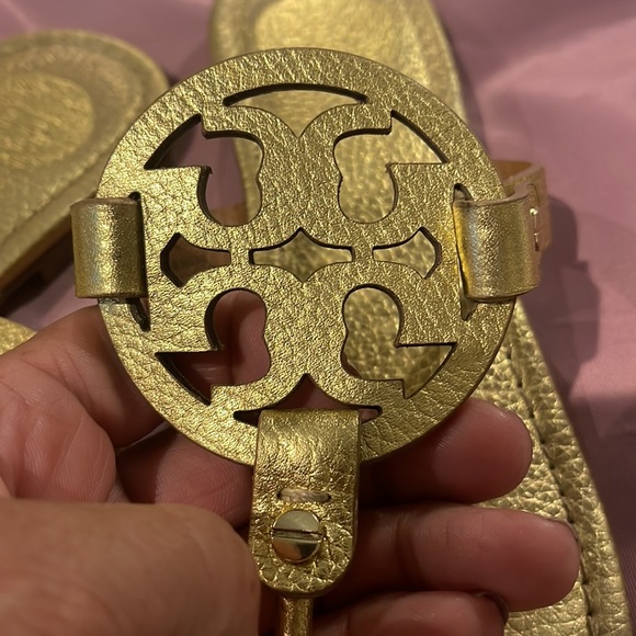 Sandals - Picture 5 of 6